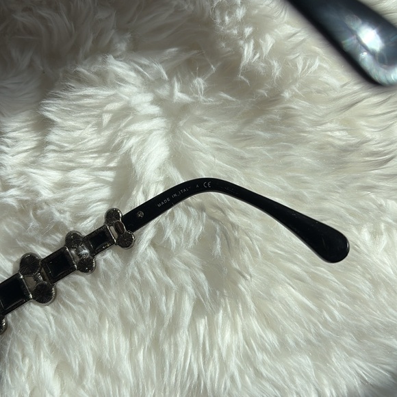 *USED CHANEL limited edition Pearl Crystal Bijoux Polarized Sunglasses Black - Picture 8 of 10